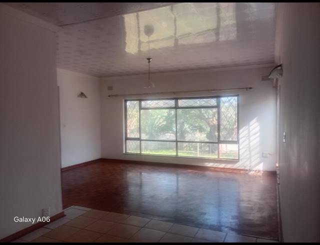 3 BEDROOM PROPERTY TO RENT IN OSLO BEACH